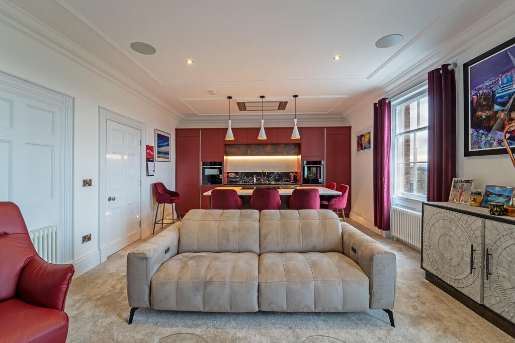 MT Richmond house...