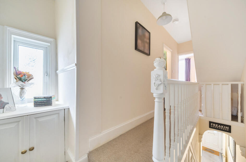 1384790-10-69380b...