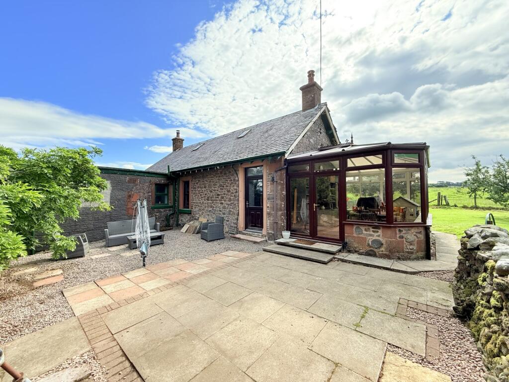 Glenburnie, Mouswald, Dumfries, DG1 4LT - Braidwoo