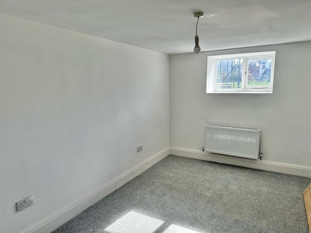 WhatsApp Image 2025-03-09 at 19.48.29_ca6ece5a.jpg