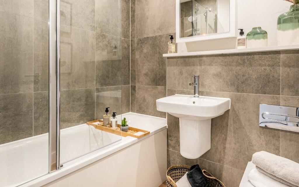 Similar Show Home
