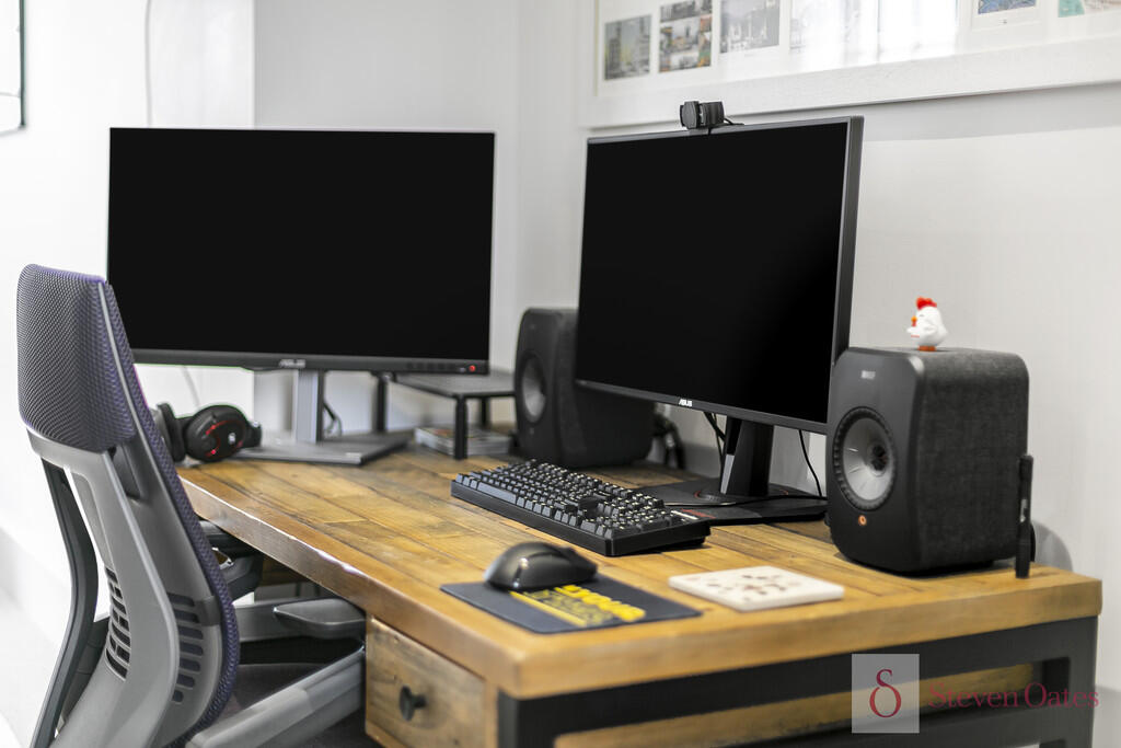 28_38213_watermar...