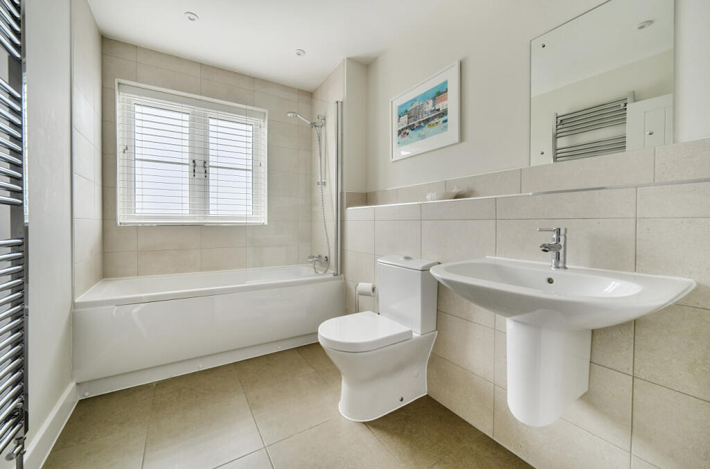 1301017-12-683719...