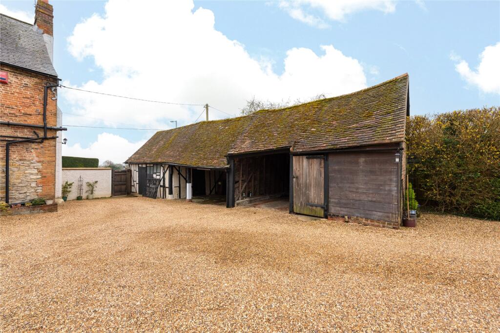 Stables / Garage