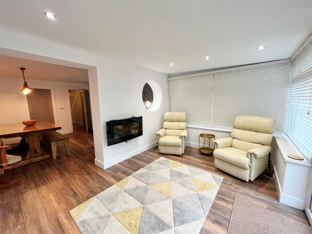 Garden Room pic 4.jpg