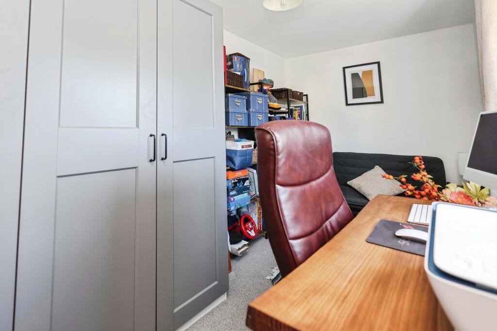 8temesideclosewr158ub-46