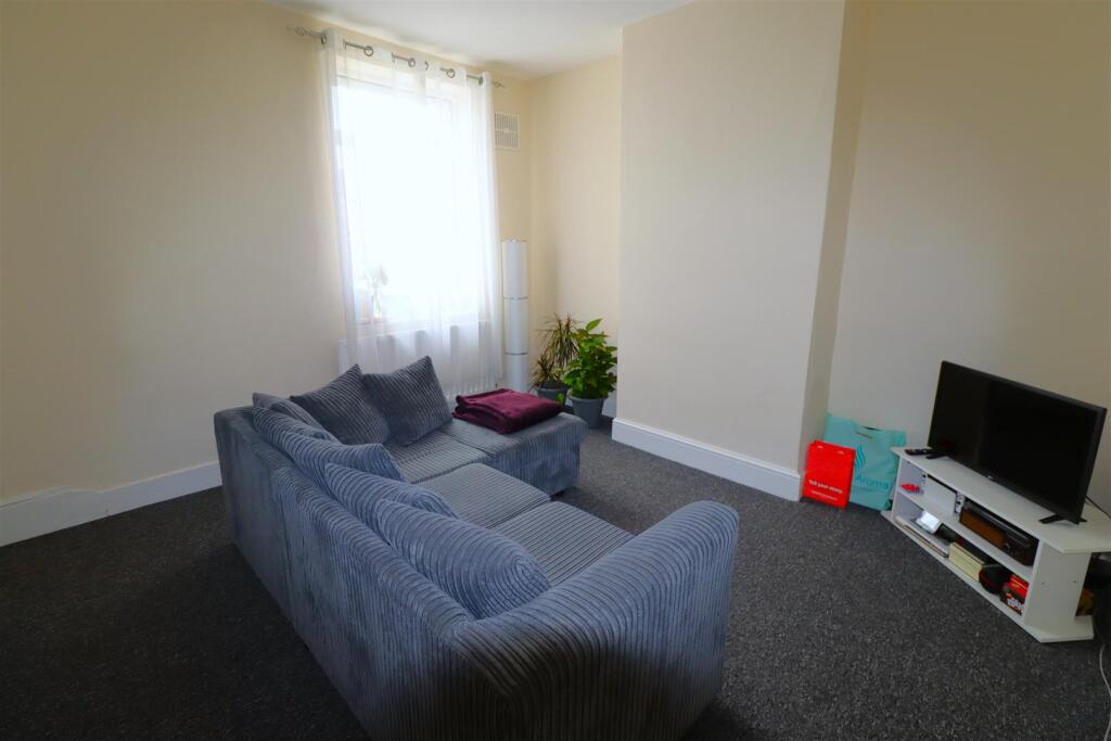 Ground Floor Lounge