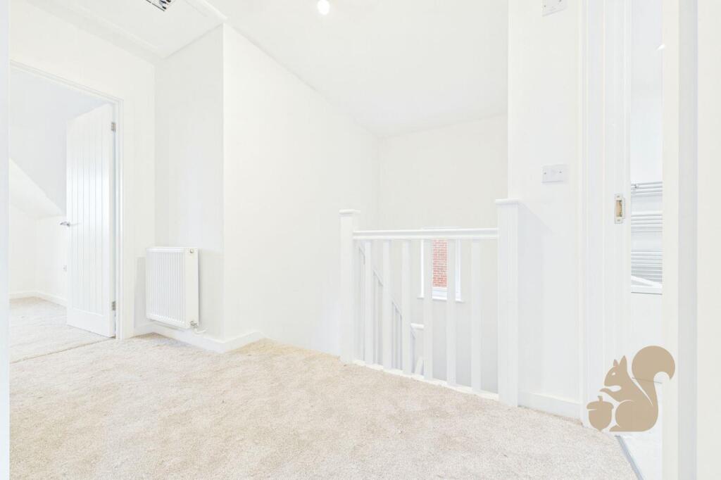 Plot 2 - Oakfields - Landing .jpg