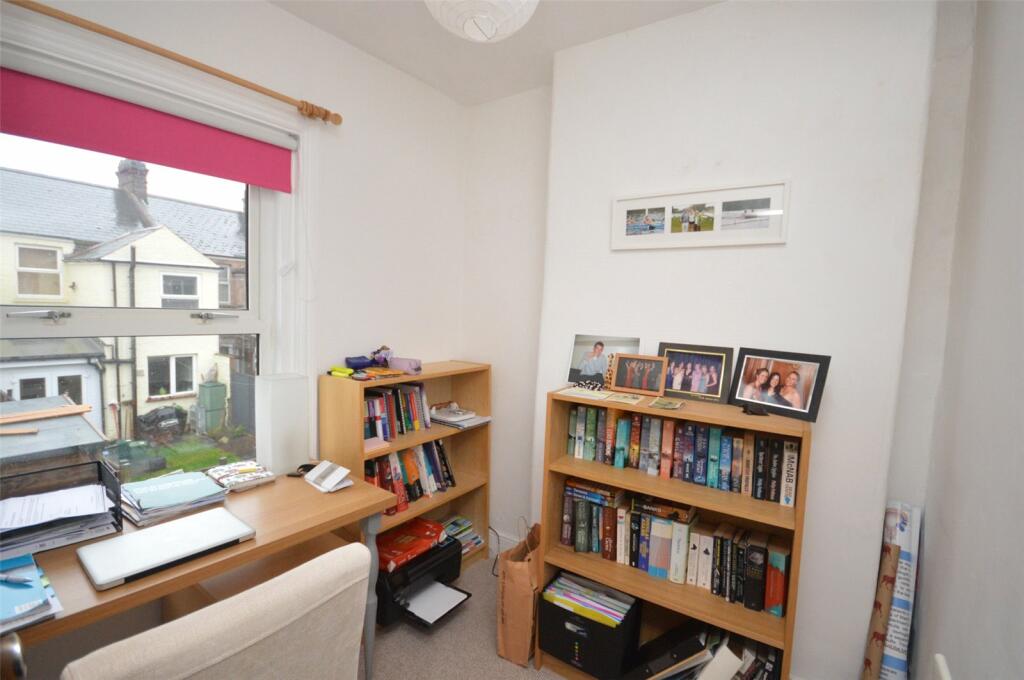 Small Room/Study