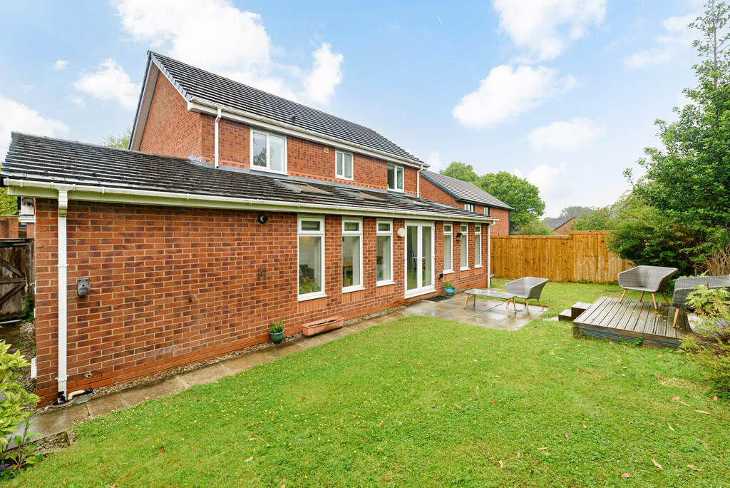 8 Blossom Grove-4...