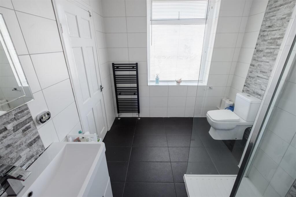 bath 4.jpg
