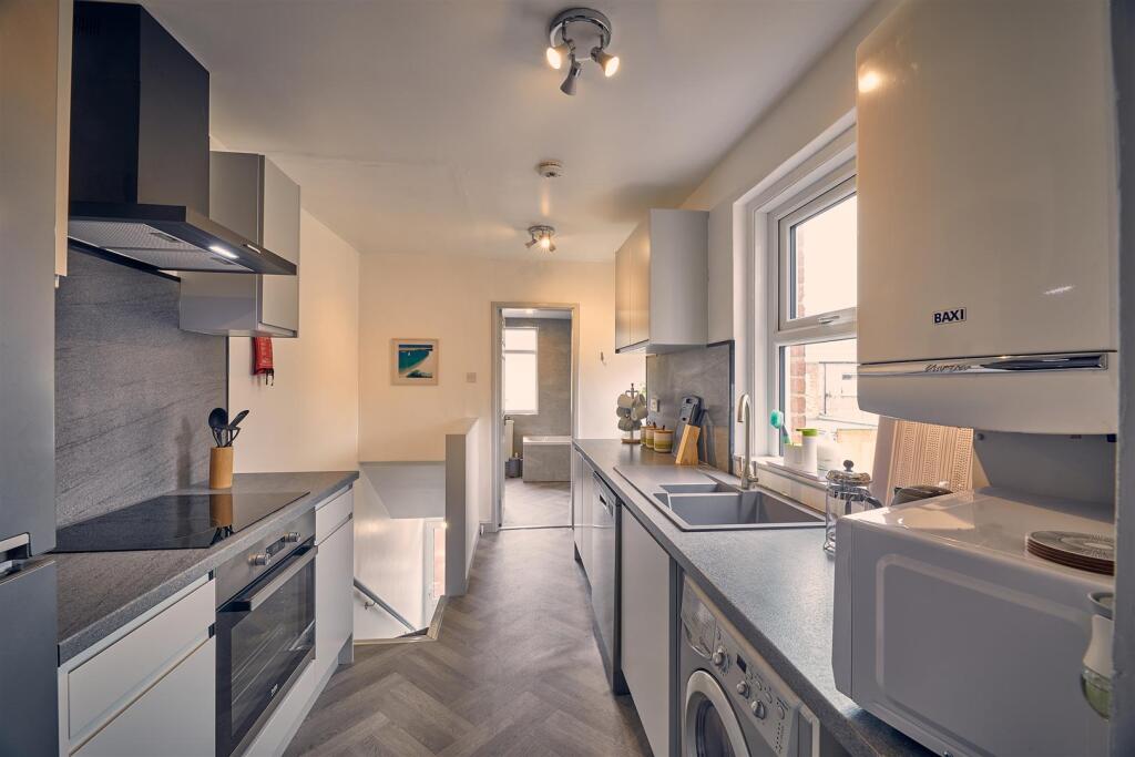 Kitchen.jpg