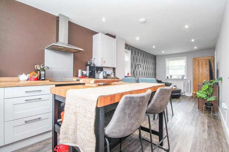 Kitchen/Diner/Family