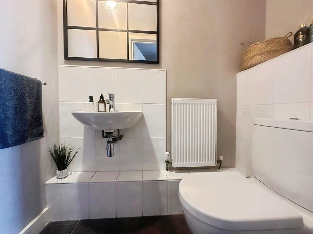 d18bc55c-WhatsApp...