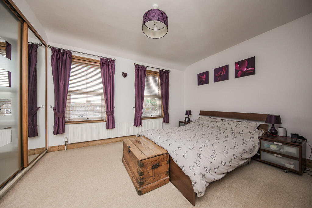 Main bedroom 1