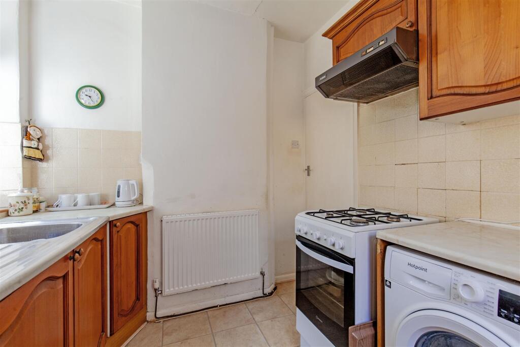 Kitchen-2.jpg