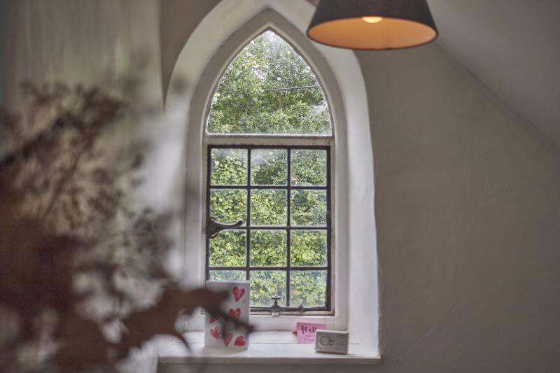 Feature Window