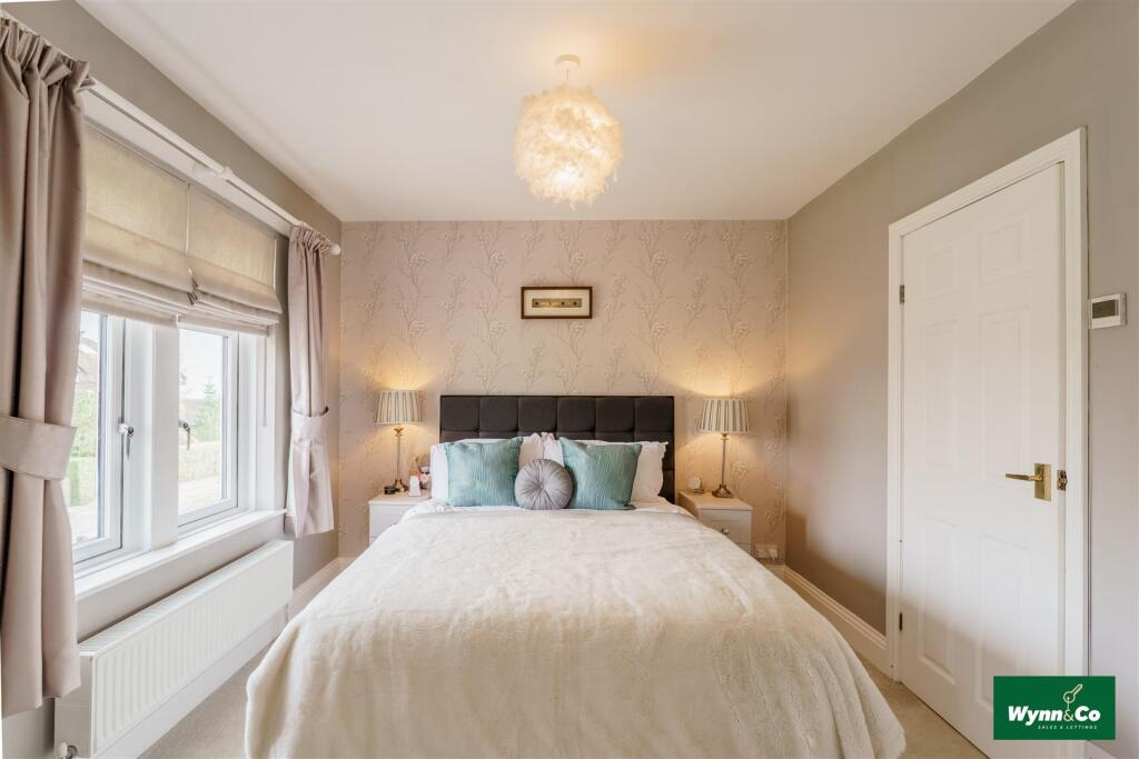 7 SALISBURY AVENUE-1067L.jpg