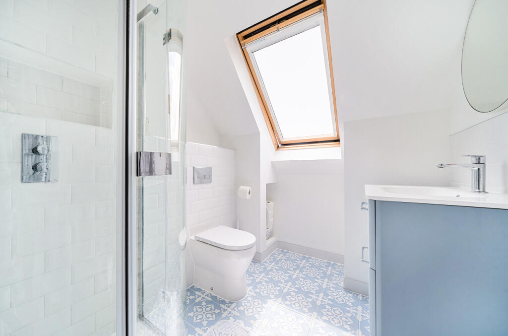 1302381-2-683866d...