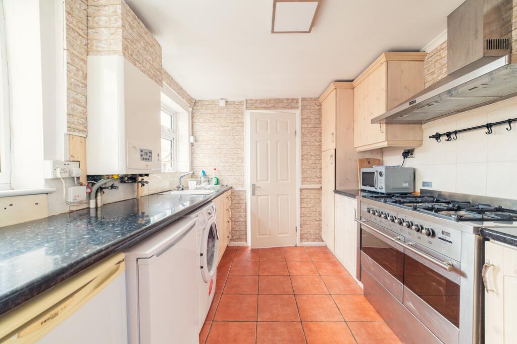 Call 02920 454555 to secure your viewing_7