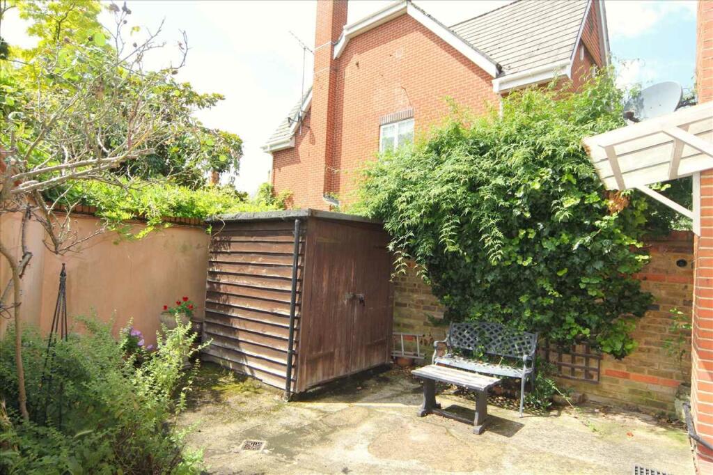 Rear Courtyard