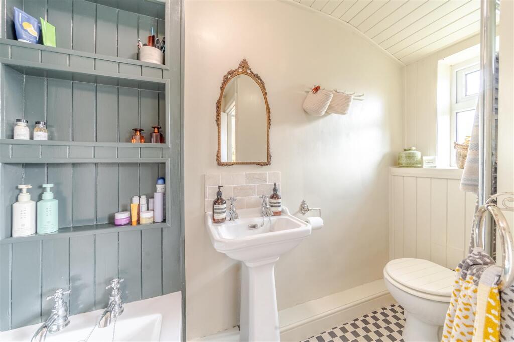 21 The Cottages Wrington 14.jpg