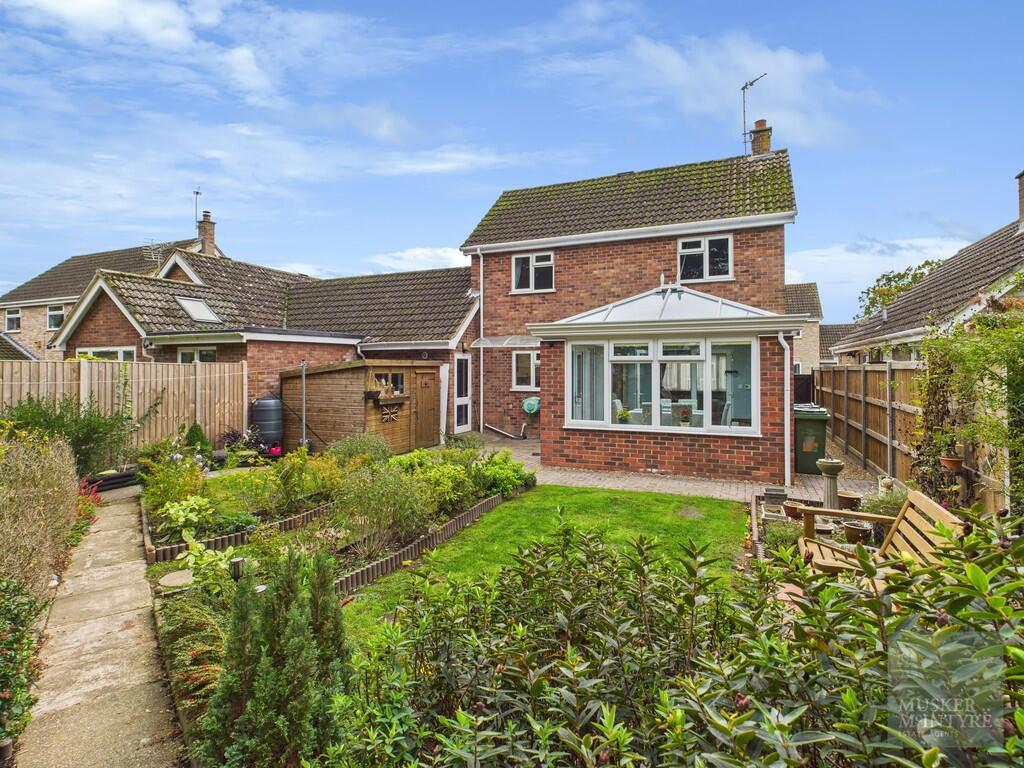 Pilgrims Way, Harleston