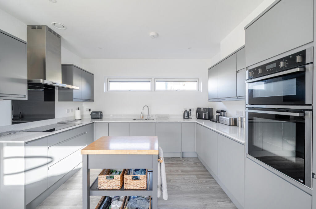 1384071-14-6929be...