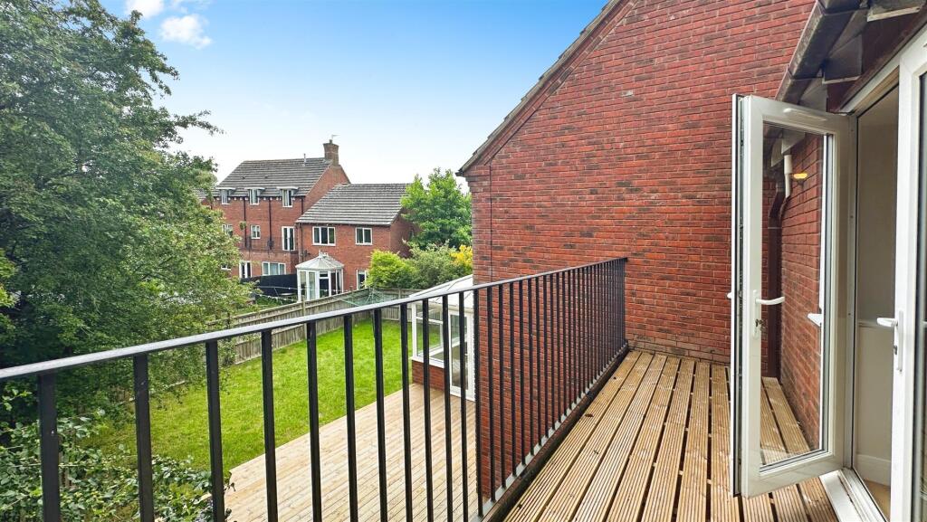 171805e0--4895-90BF-D0DD499BA1C3-66306-0000156C28E