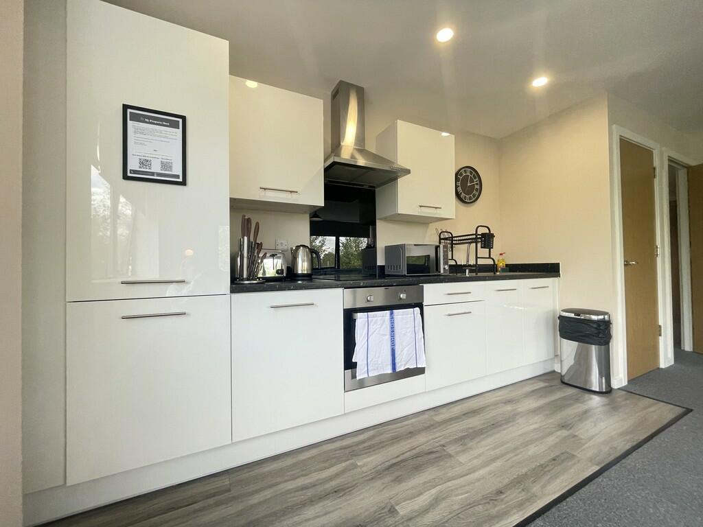 20 Sandringham Ho...