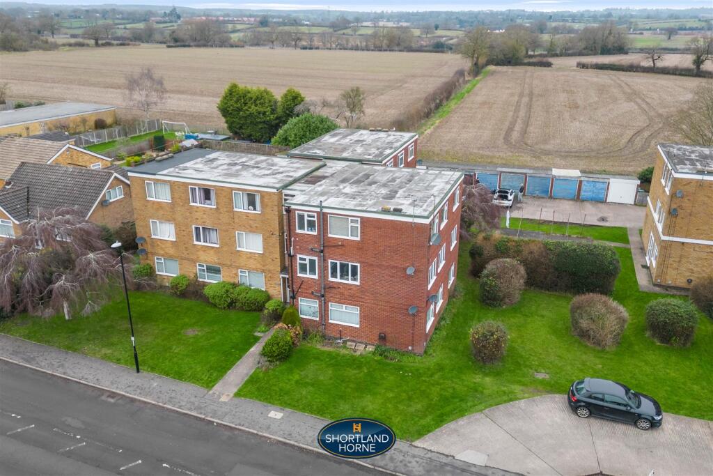 3 Rose Cottage Flats SH WM (2 of 13).jpg