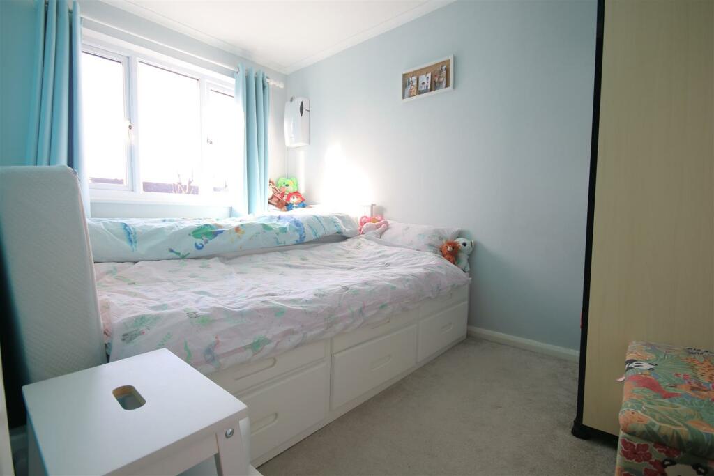 bed2.JPG