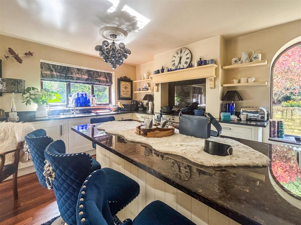 IMG_0434_1.qCDOE.jpg
