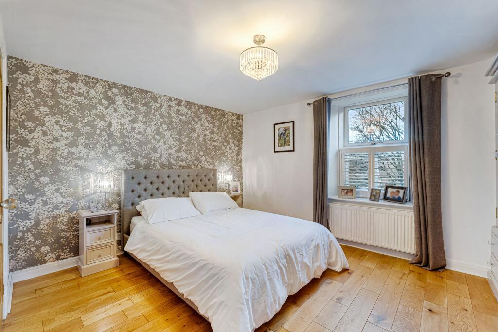 Turton Road, Bolton, BL2