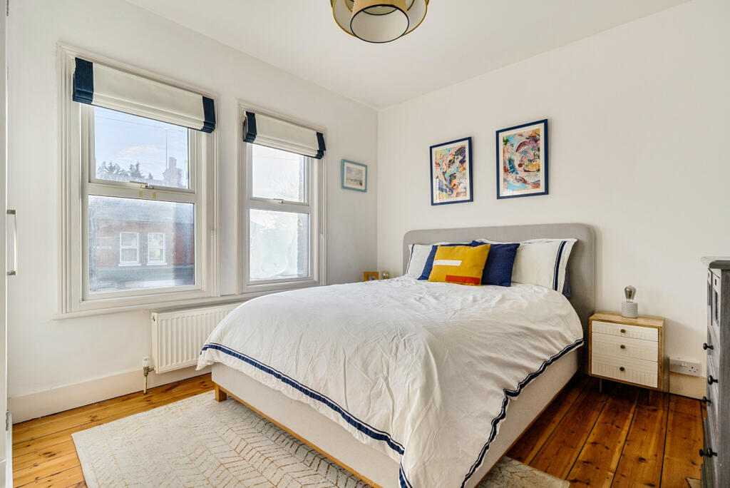 1373407-13-690098...