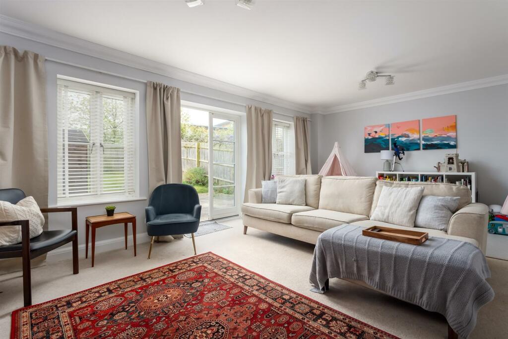14 - 9 Gabell Road - GL53 9FA - Web.jpg