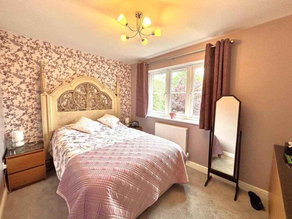 Bedroom 2.jpg