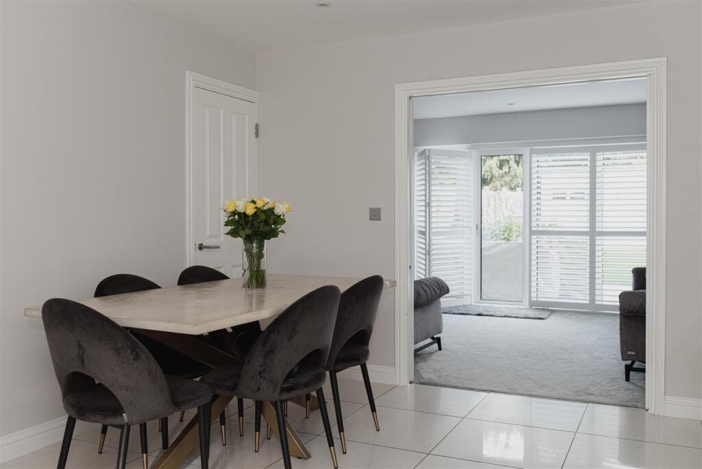 Tulyar Mews, Nork Gardens, Banstead