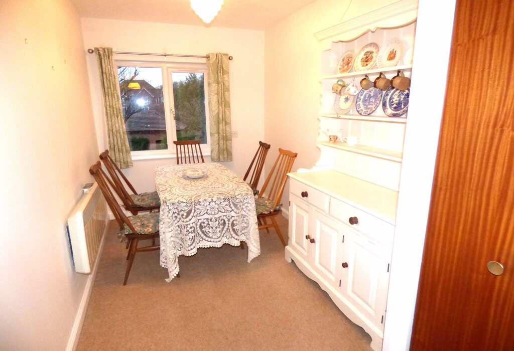Second Bedroom/Dining Room