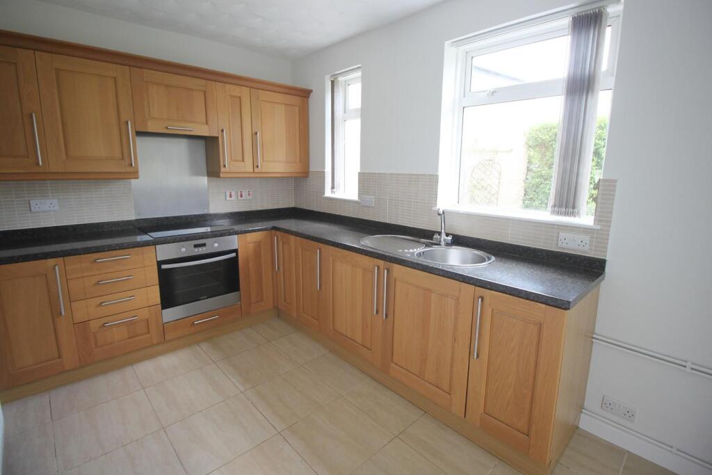 Kitchen 1 new.JPG