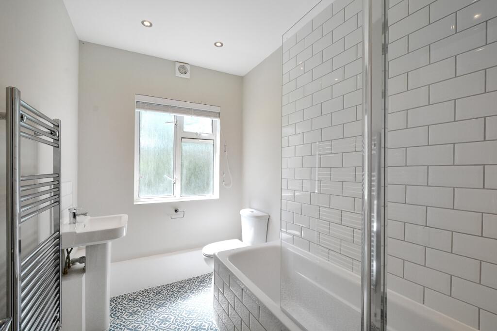 3, Tuffnel Park M...