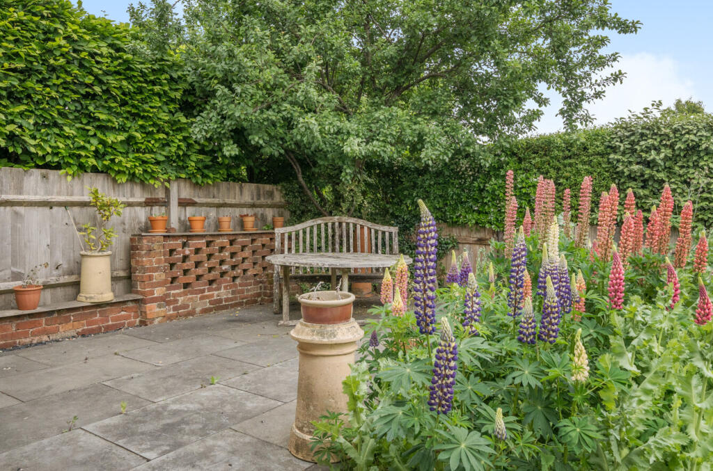 1293962-12-682612...