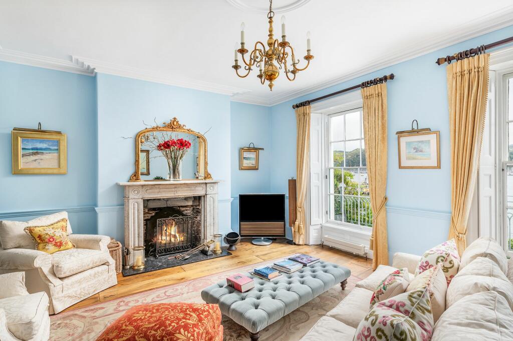The Mission House, Bayards Cove, Dartmouth - Drawing Room