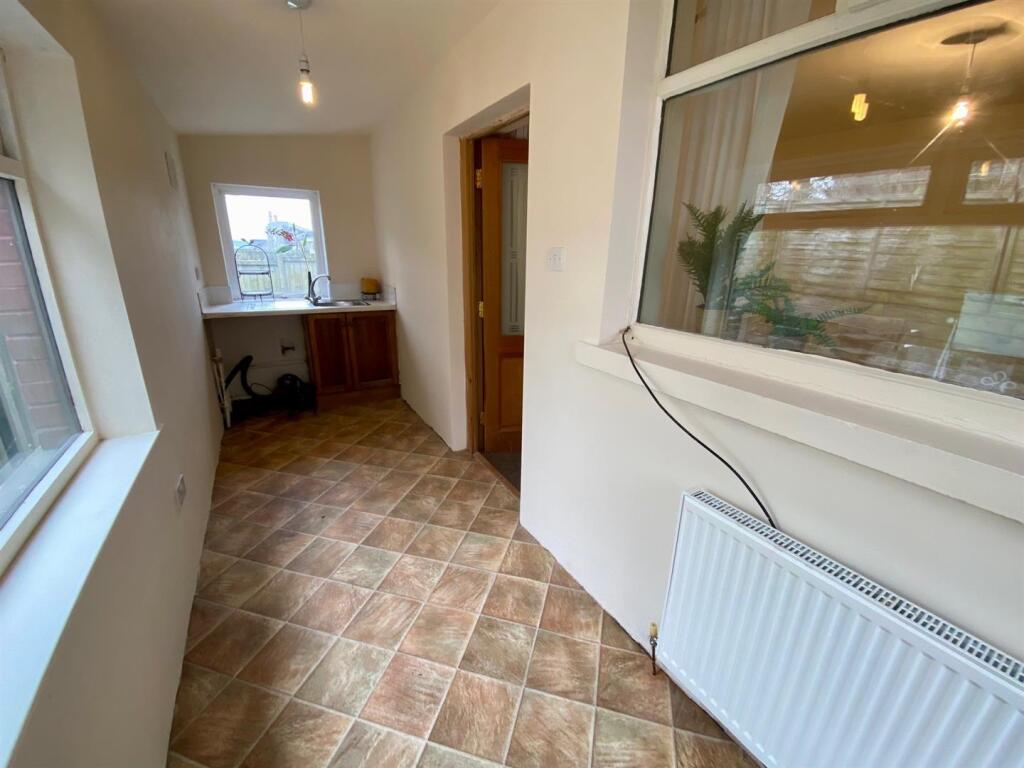 utility-store to rear.jpg