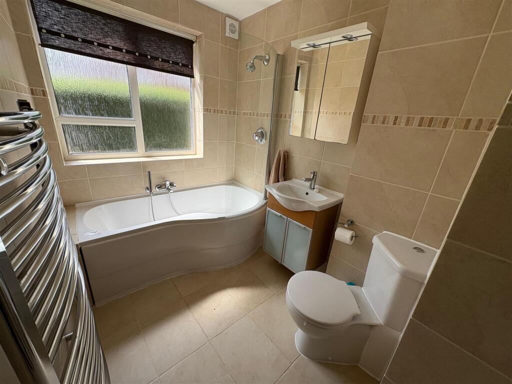 WhatsApp Image 2025-07-30 at 17.05.36_50ca34bb.jpg