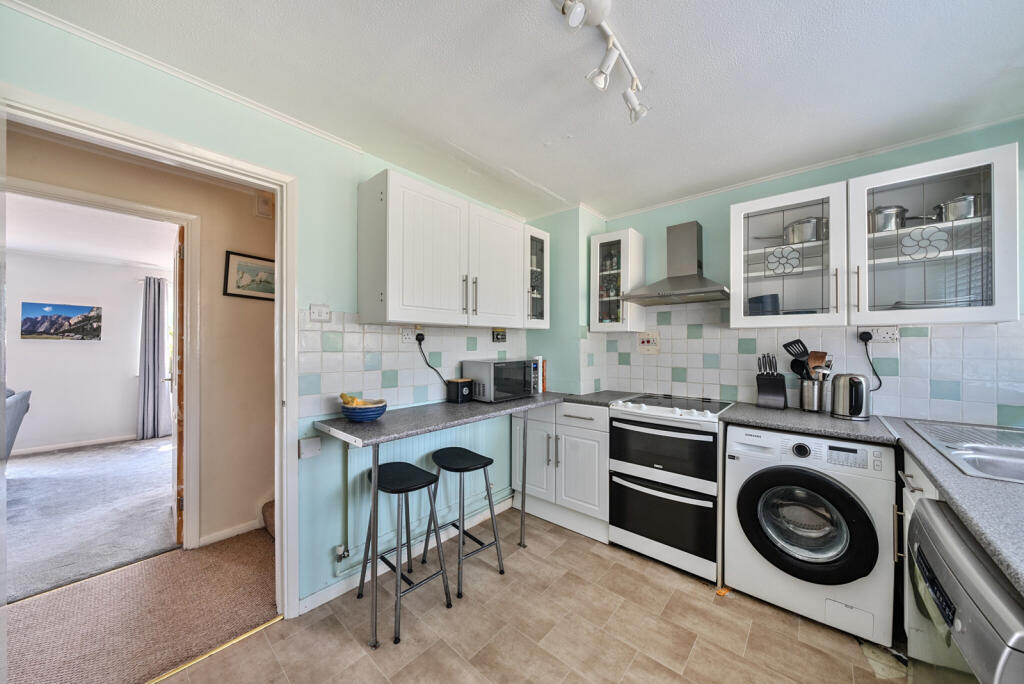 37-682383f85ef13-...