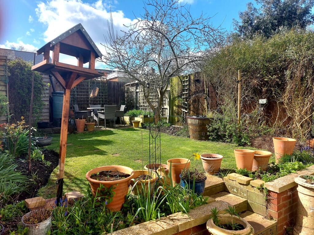 V 40 City Road - Back Garden