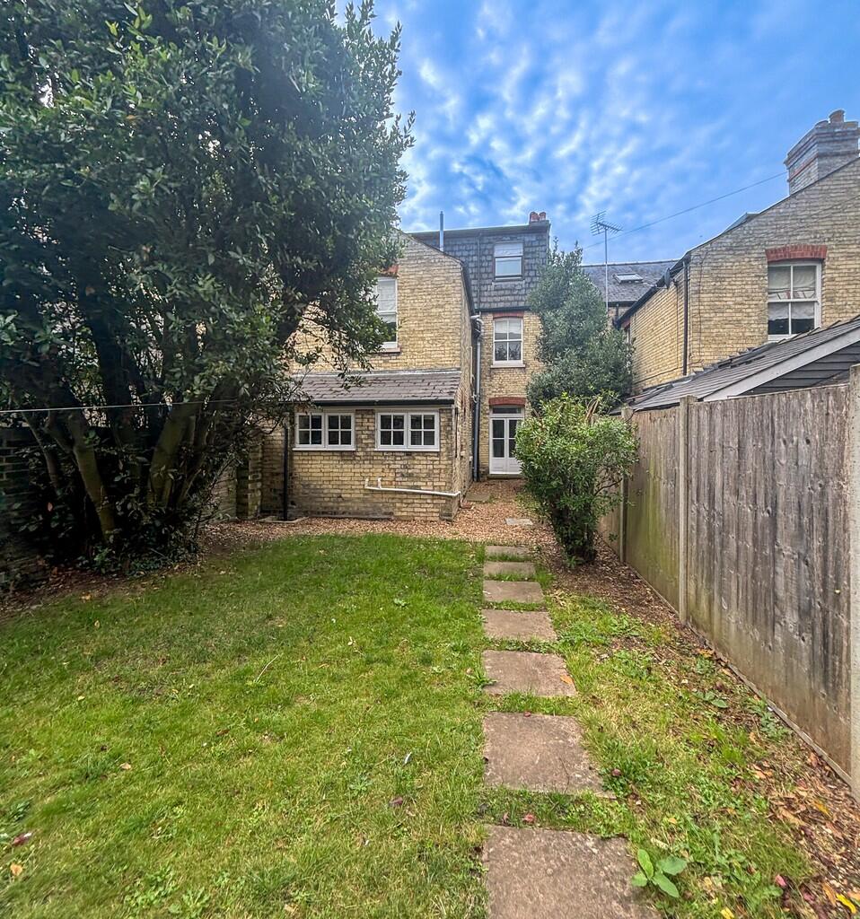 Rear Garden (2)