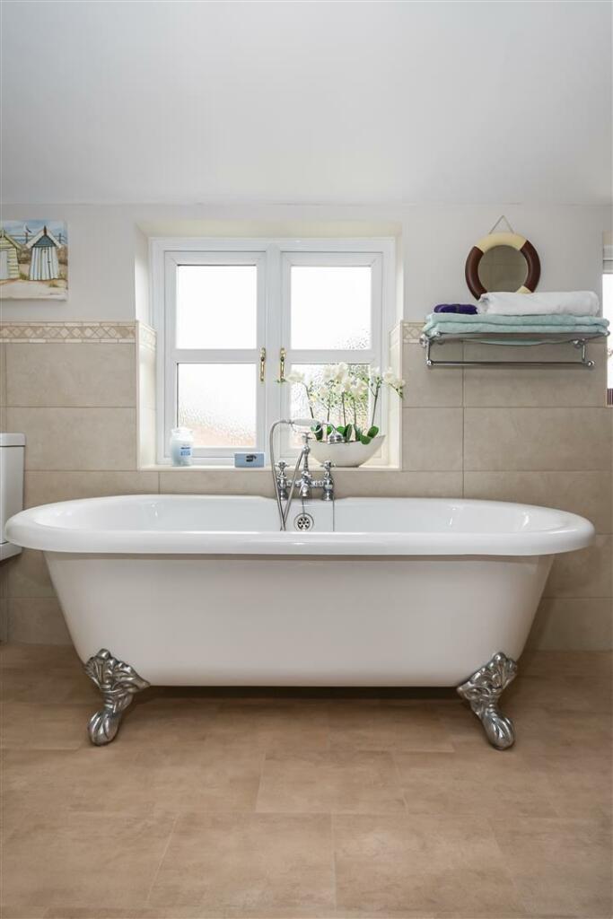 HOUSE BATHROOM