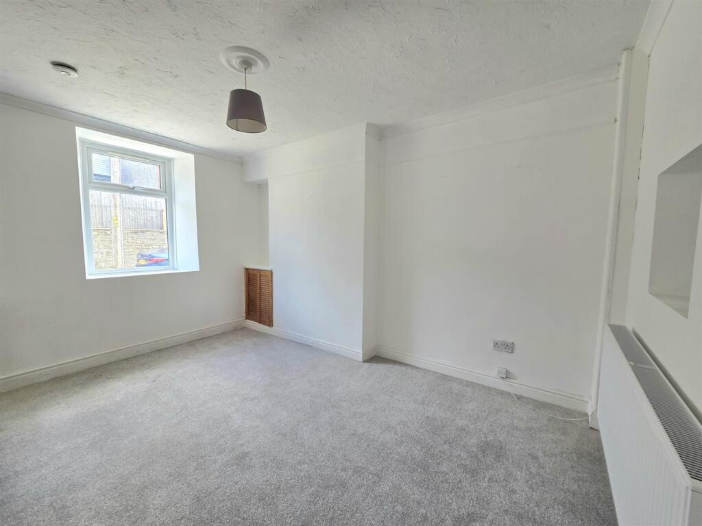 WhatsApp Image 2025-06-13 at 10.21.06 (3).jpeg